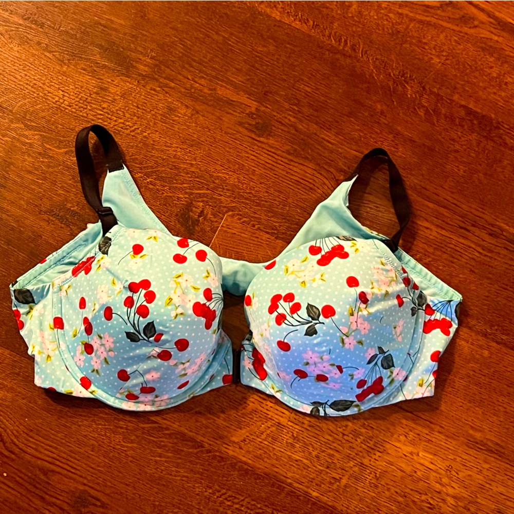 Torrid 42c bra